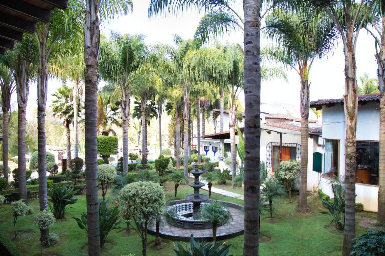 Hotel El Rebozo Valle de Bravo Exterior photo